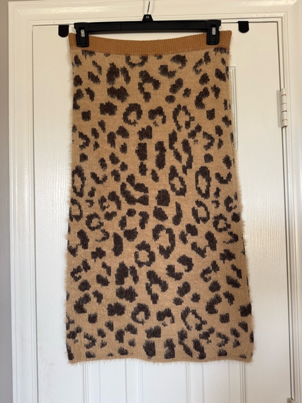 Mystree Women’s Leopard Fuzzy Midi Skirt size M